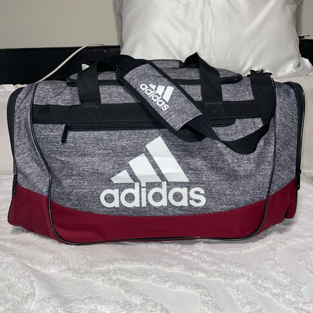 ADIDAS DUFFLE BAG